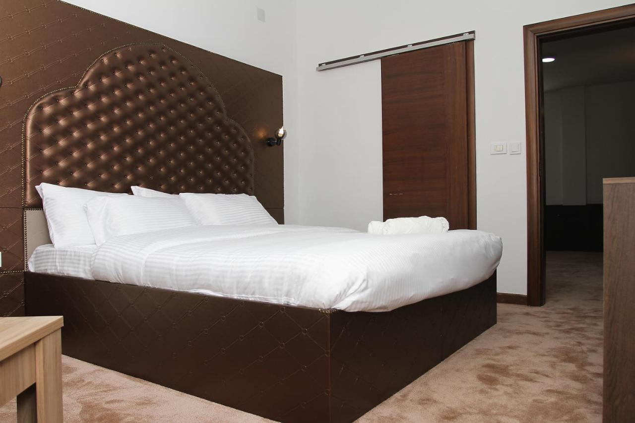Hotel Andalus Скоп'є Екстер'єр фото