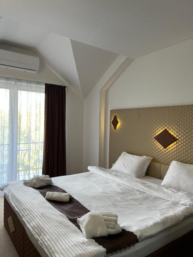 Hotel Andalus Скоп'є Екстер'єр фото