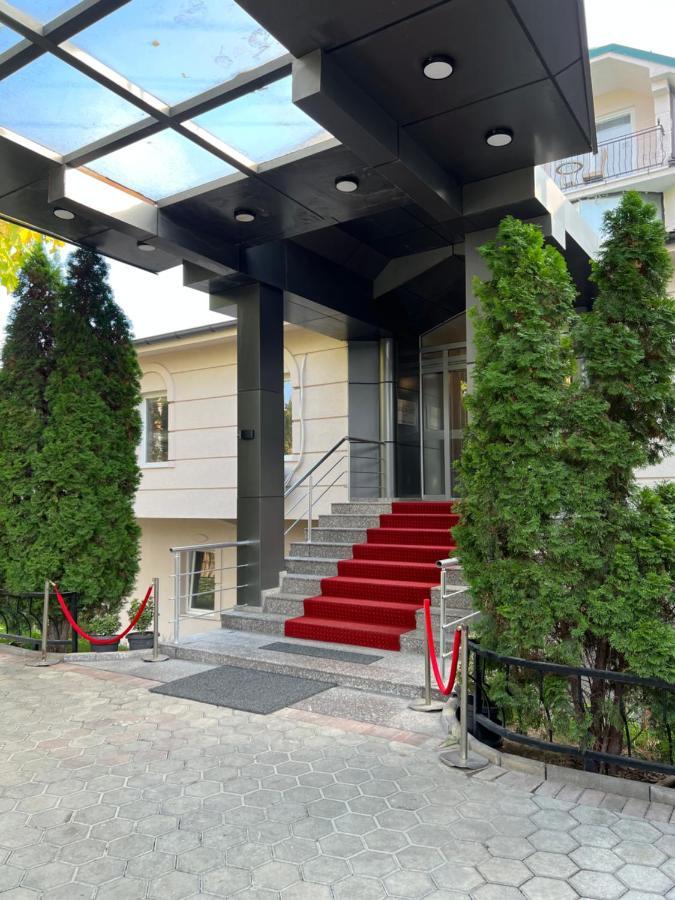 Hotel Andalus Скоп'є Екстер'єр фото